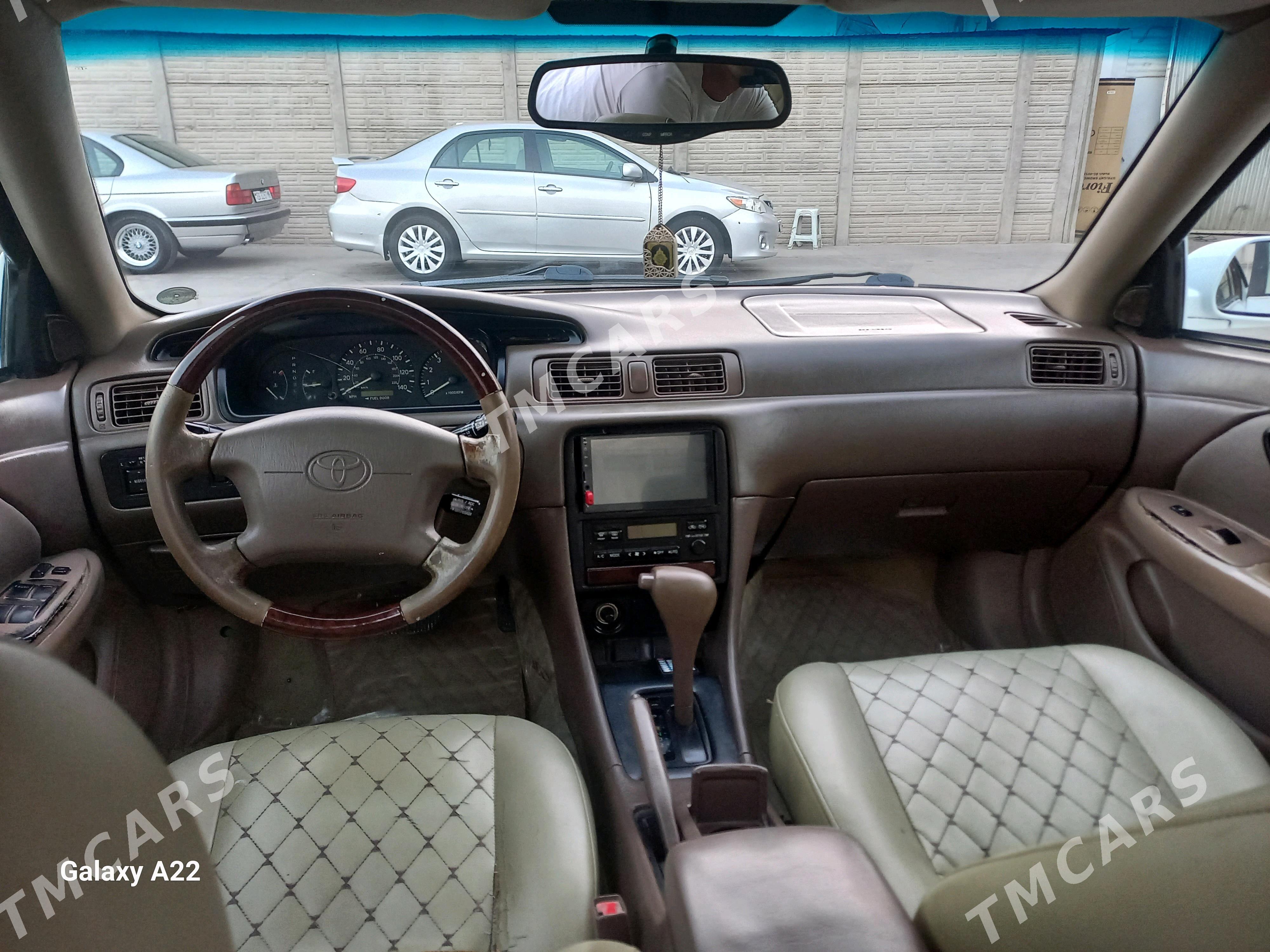 Toyota Camry 2000 - 137 000 TMT - Мары - img 3