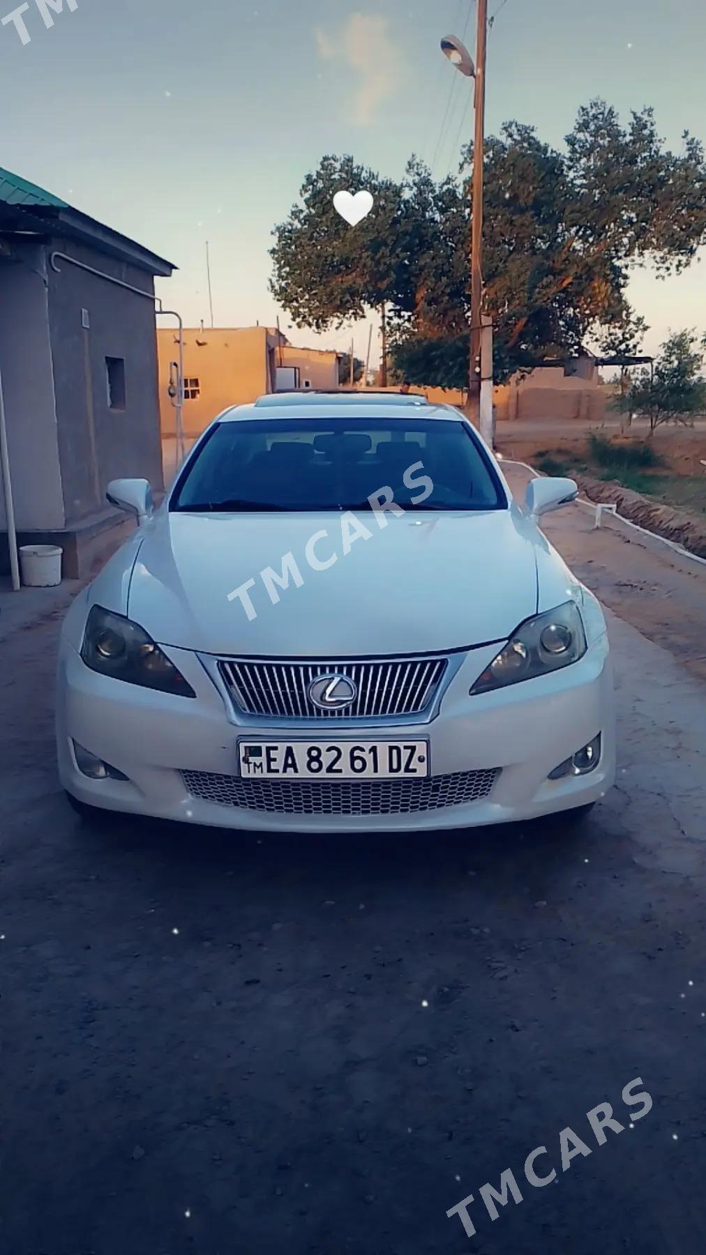 Lexus IS 250 2009 - 190 000 TMT - етр. Туркменбаши - img 5