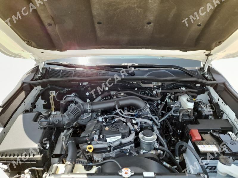 Toyota Hilux 2023 - 595 000 TMT - Туркменбаши - img 9