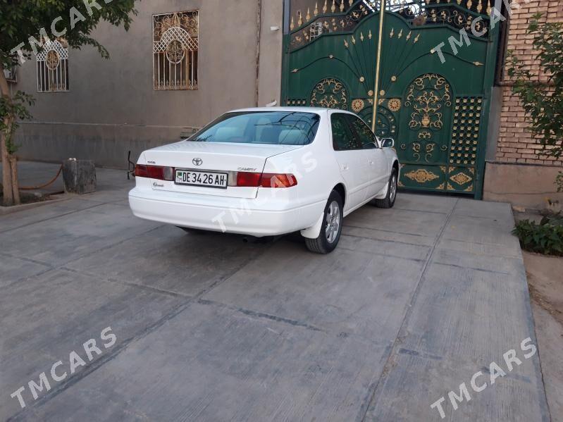 Toyota Camry 1999 - 111 000 TMT - Теджен - img 6