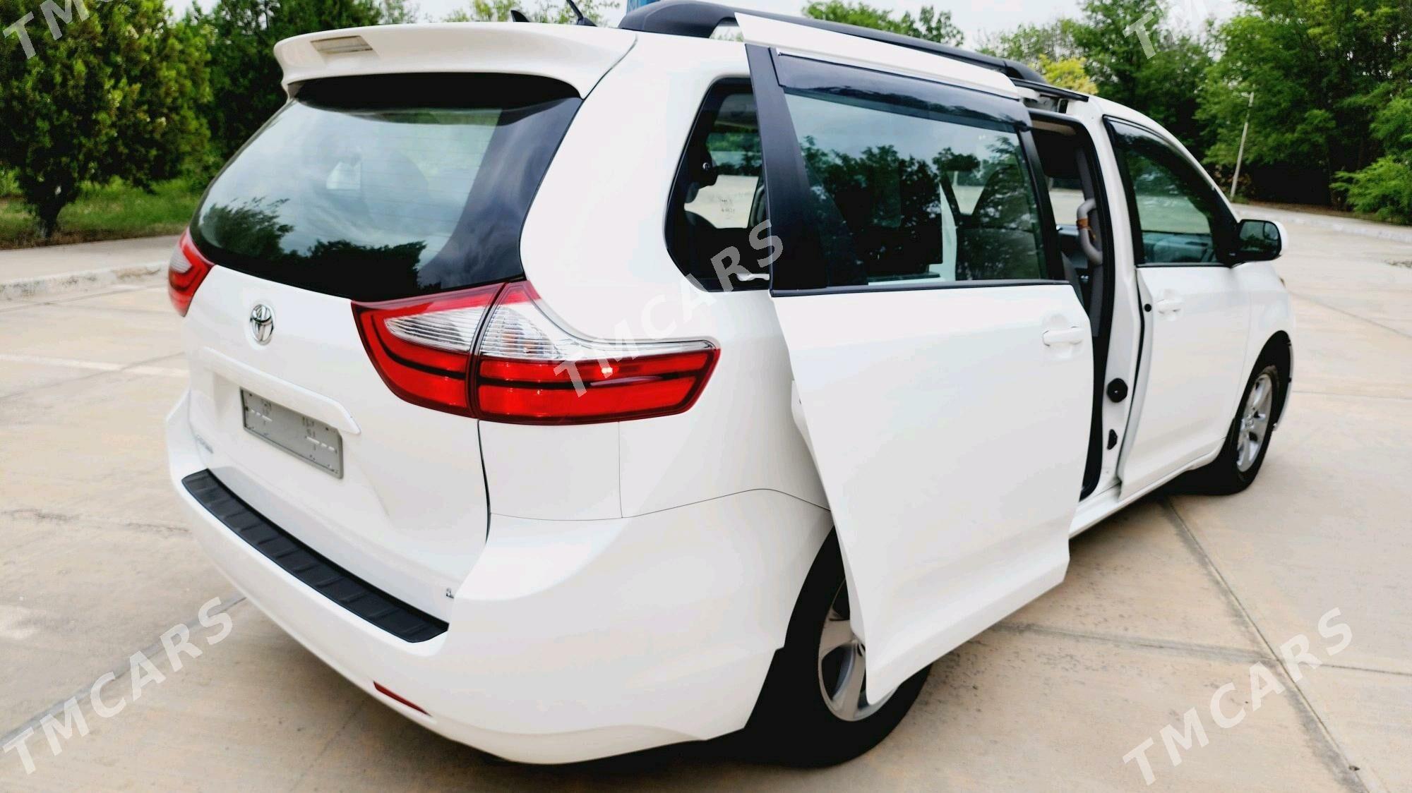 Toyota Sienna 2017 - 335 000 TMT - Ашхабад - img 6