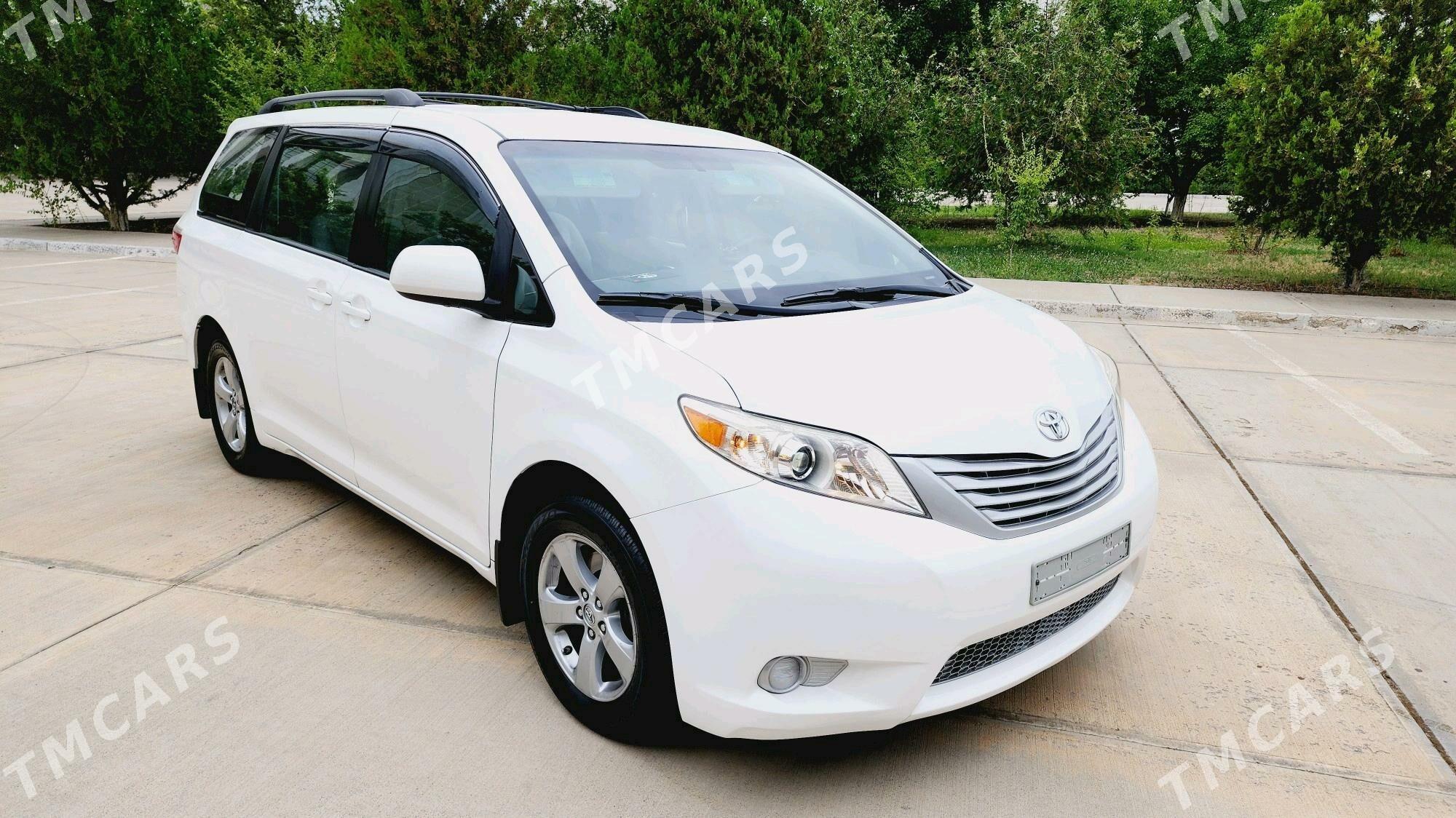 Toyota Sienna 2017 - 335 000 TMT - Ашхабад - img 10