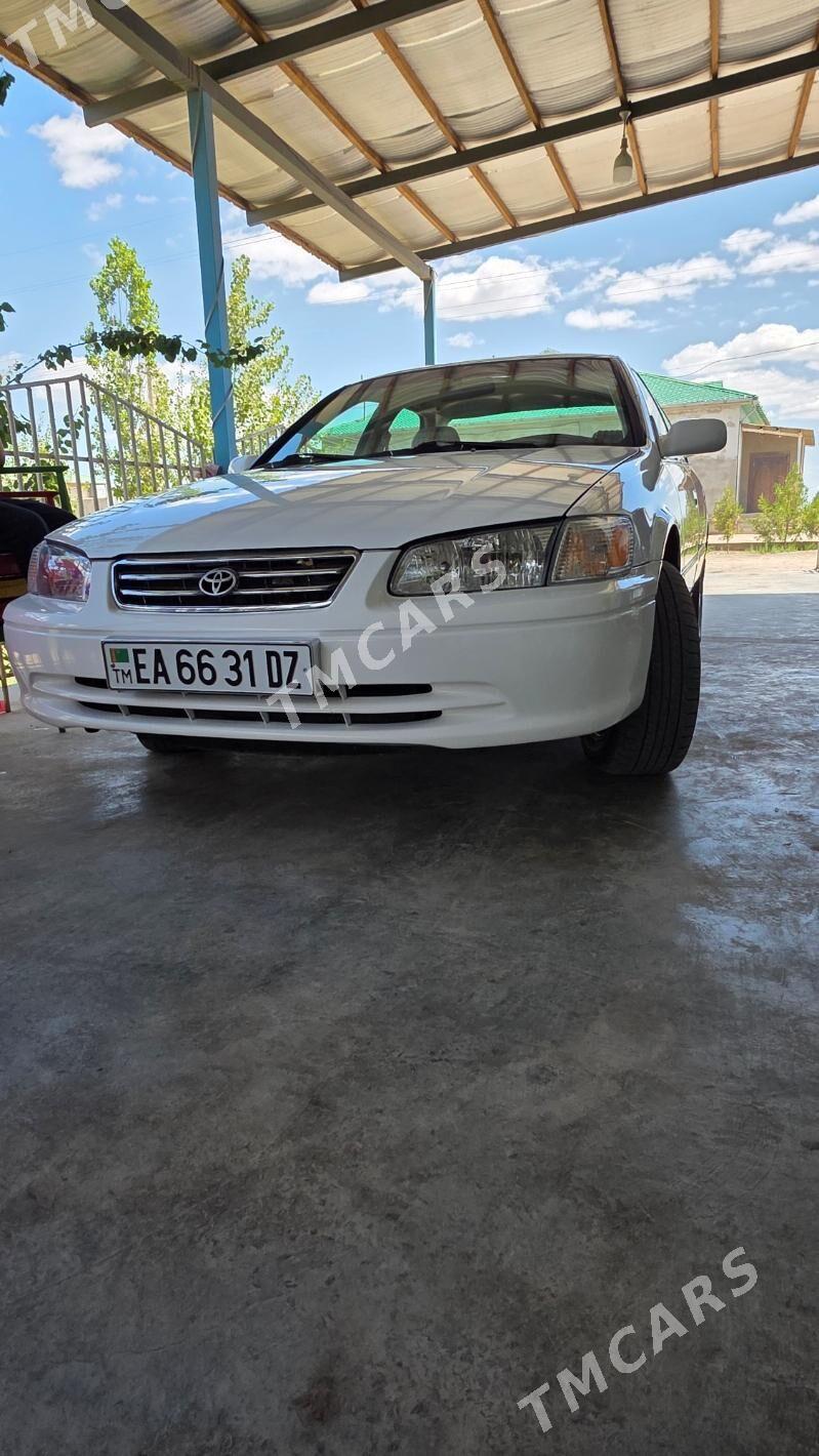 Toyota Camry 1997 - 140 000 TMT - етр. Туркменбаши - img 2