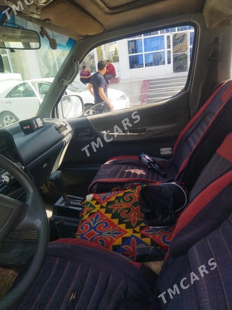 Toyota Hiace 1990 - 32 000 TMT - Туркменабат - img 2