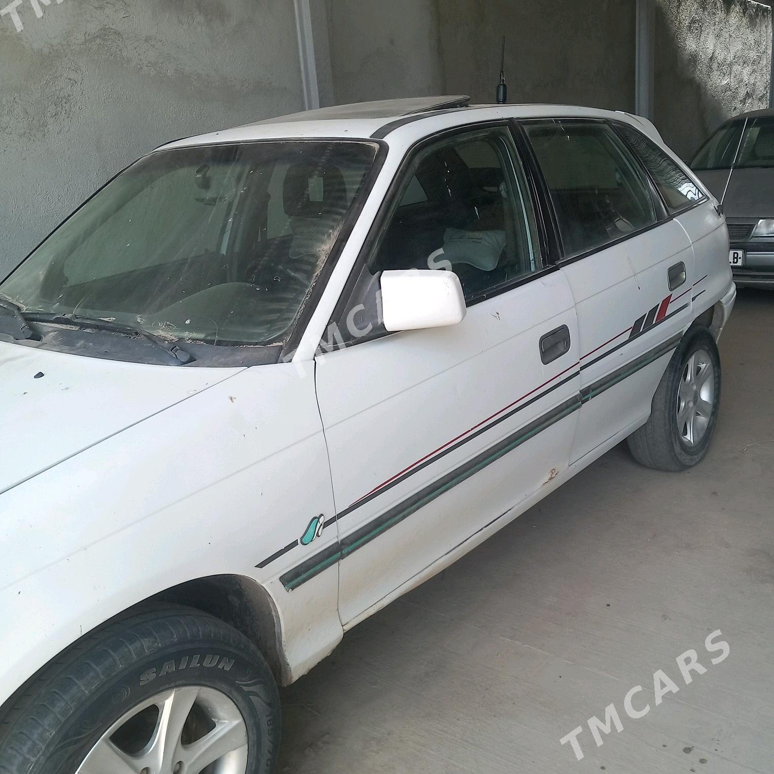Opel Astra 1994 - 30 000 TMT - Köýtendag - img 3