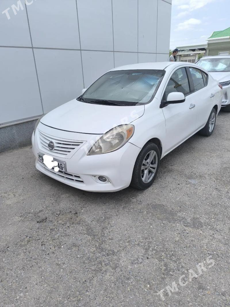 Nissan Versa 2012 - 107 000 TMT - Бедев - img 2