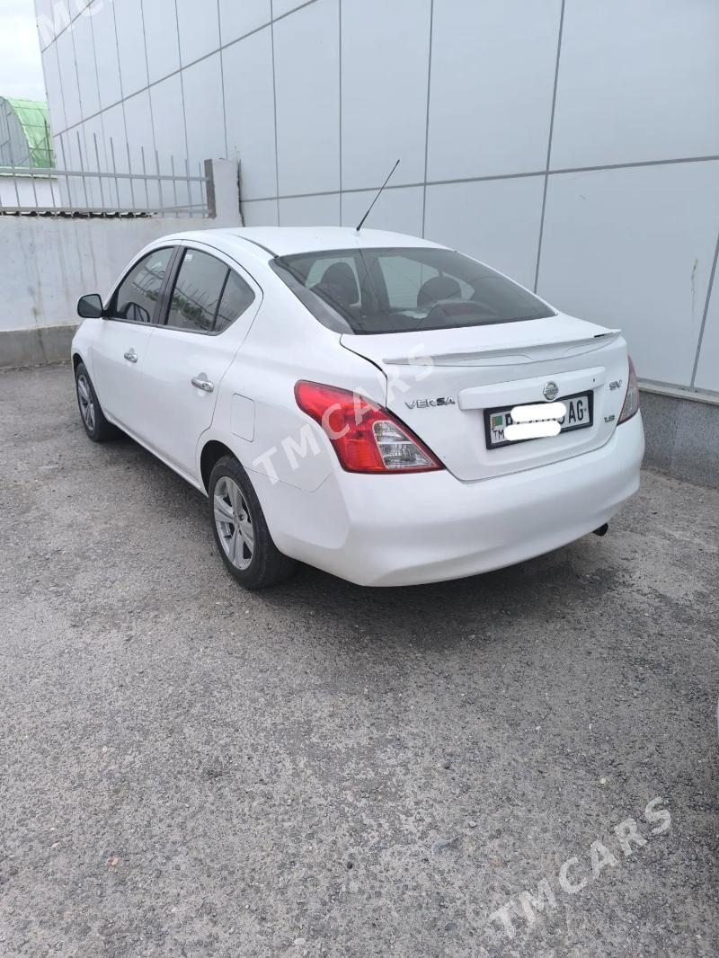 Nissan Versa 2012 - 107 000 TMT - Бедев - img 5