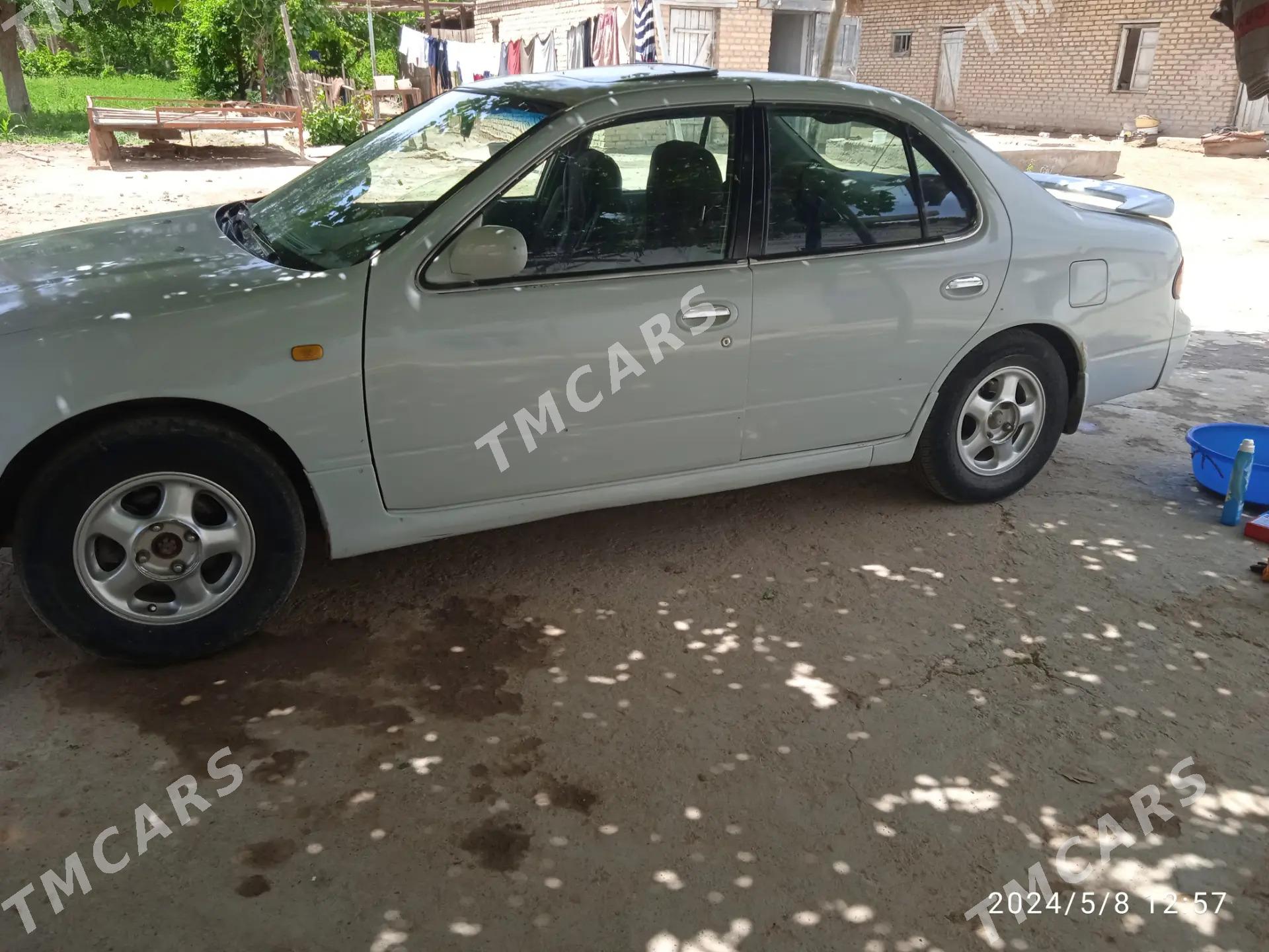 Nissan Bluebird 1996 - 16 000 TMT - Baýramaly - img 2