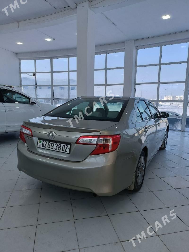 Toyota Camry 2013 - 210 000 TMT - Daşoguz - img 4