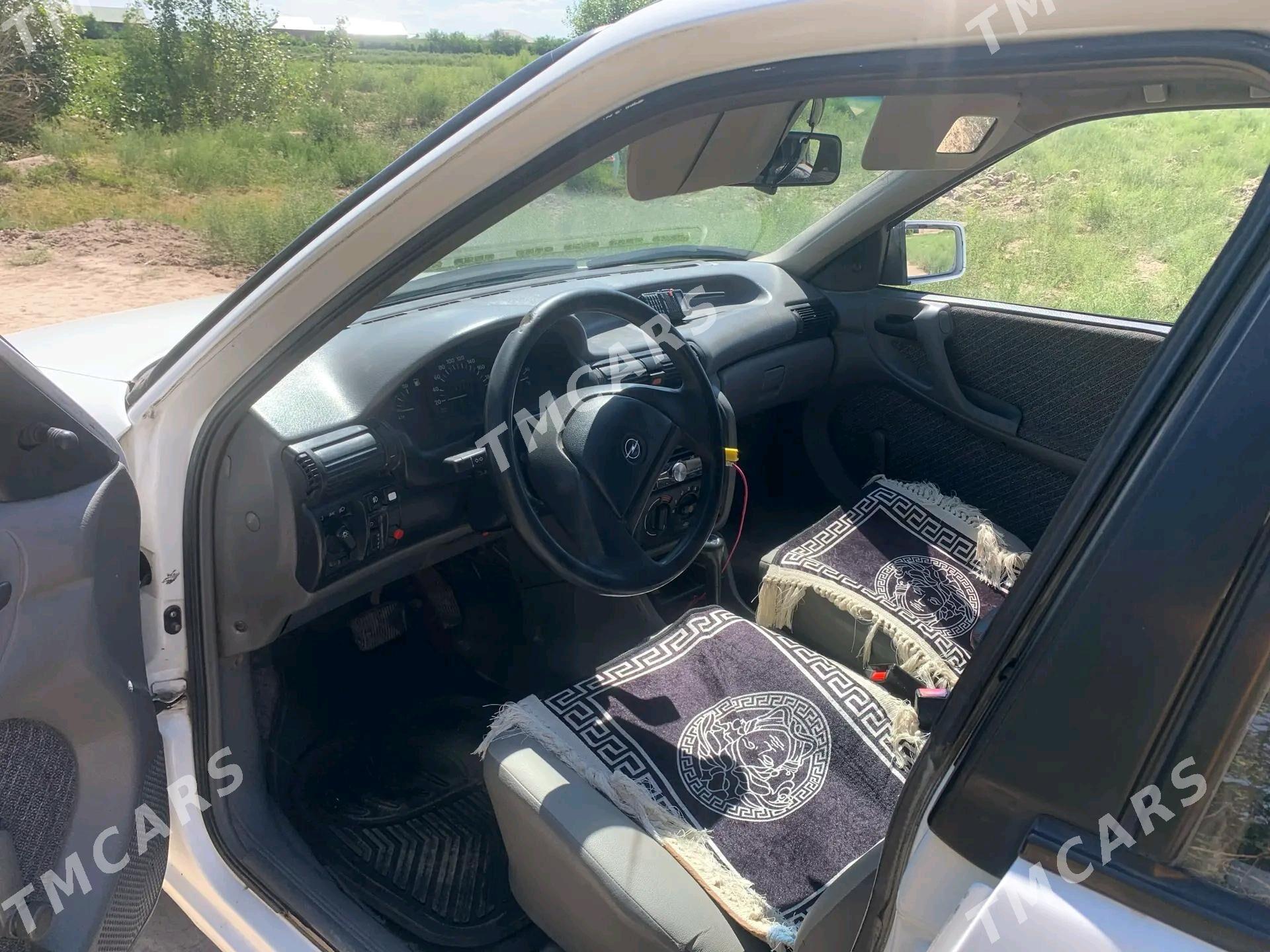 Opel Astra 1994 - 38 000 TMT - Köneürgenç - img 5