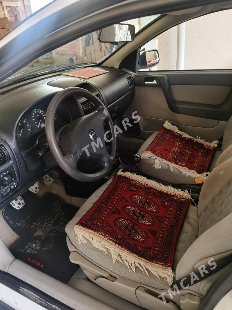 Opel Astra 2002 - 70 000 TMT - Baýramaly - img 3