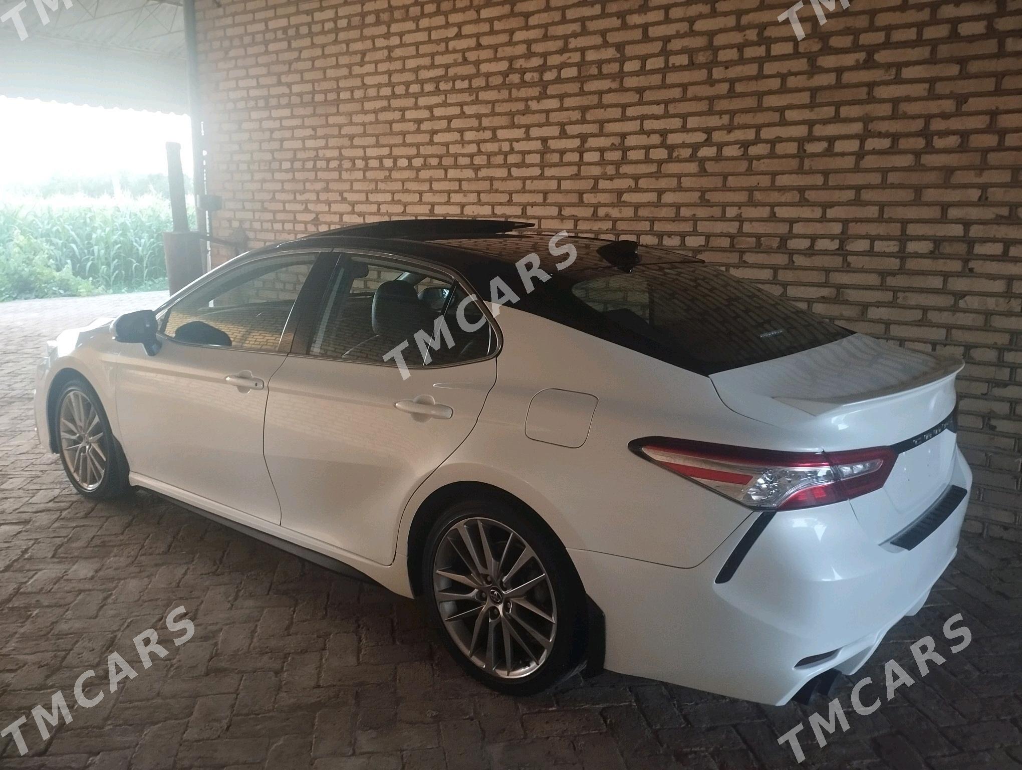 Toyota Camry 2020 - 320 000 TMT - Türkmengala - img 2