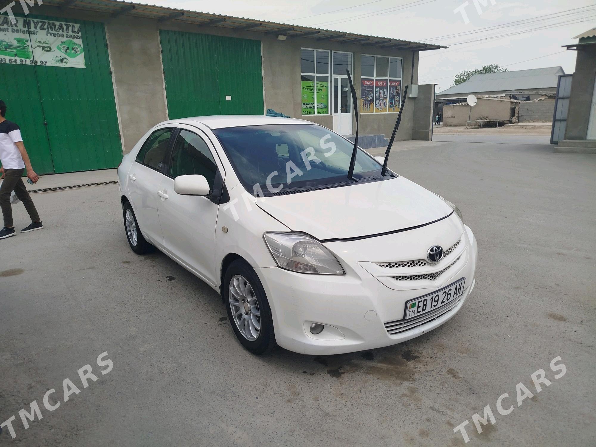 Toyota Yaris 2009 - 80 000 TMT - Ашхабад - img 2
