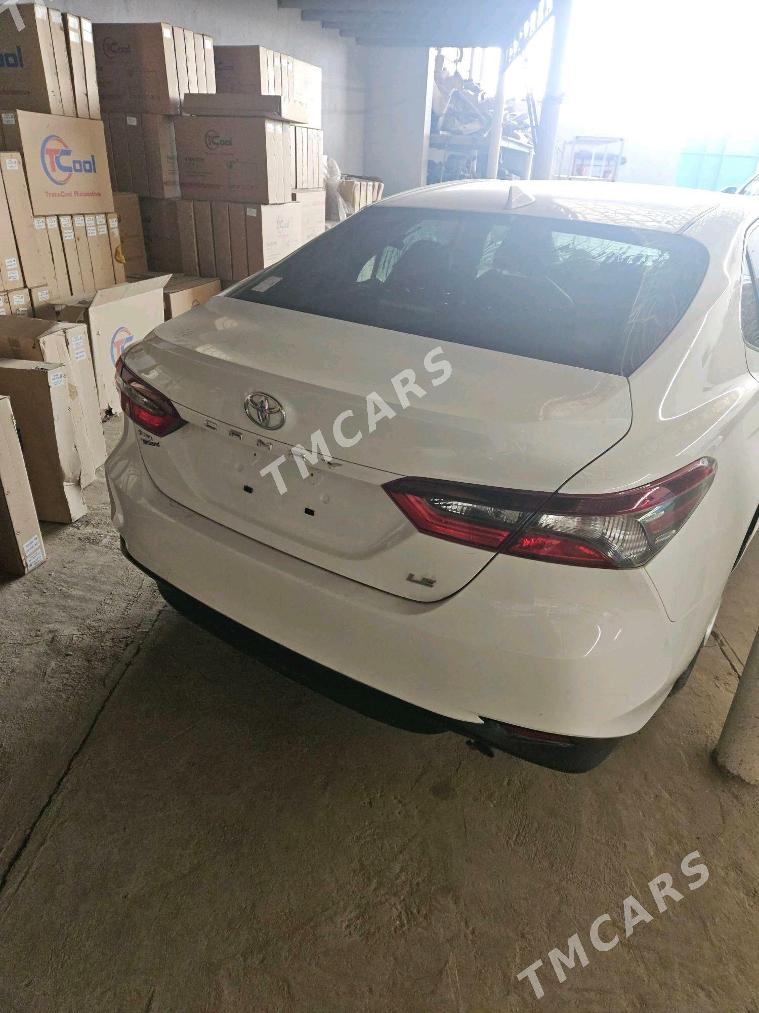 Toyota Camry 2023 - 295 000 TMT - Мары - img 3