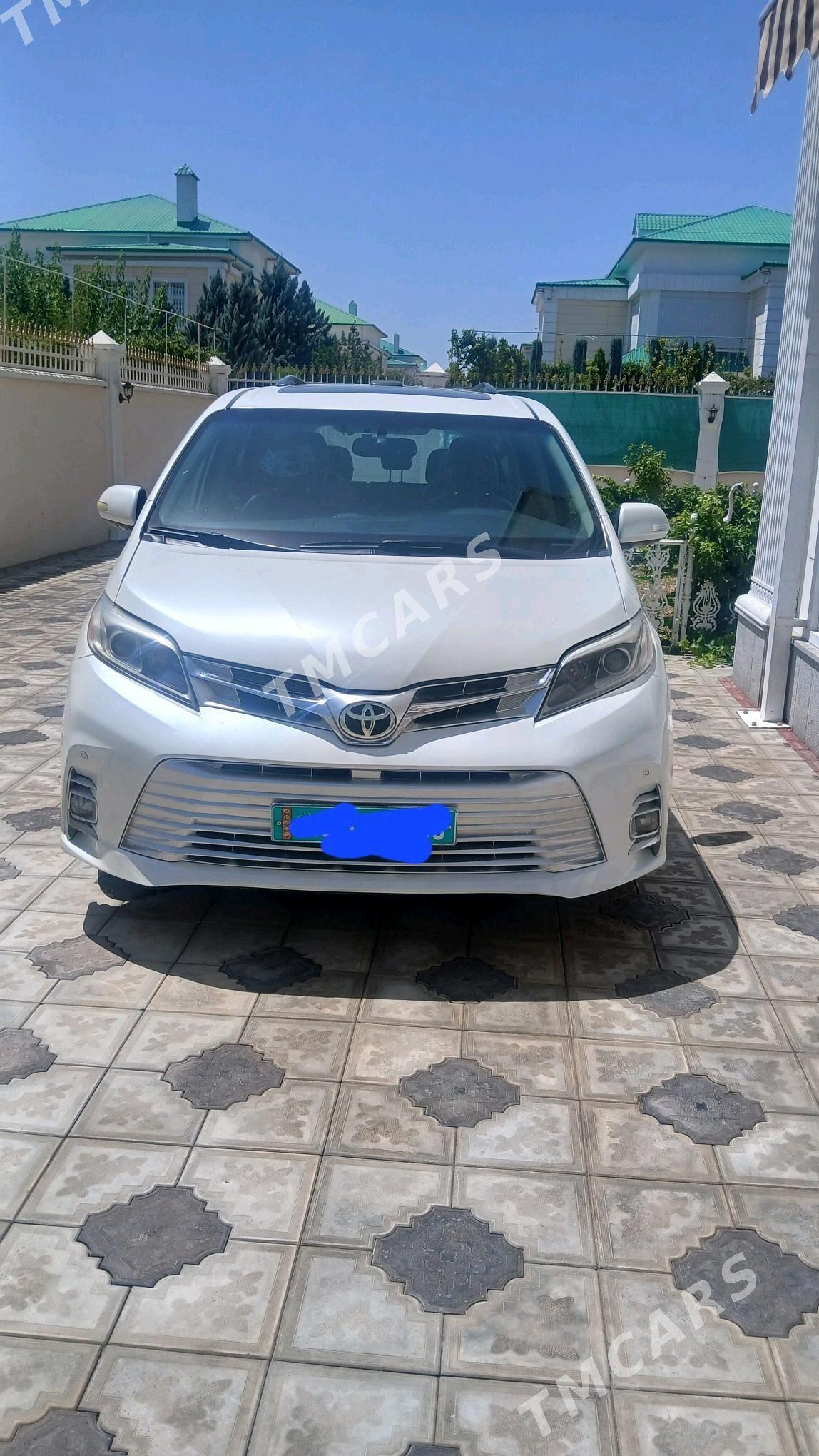 Toyota Sienna 2015 - 400 000 TMT - Aşgabat - img 2