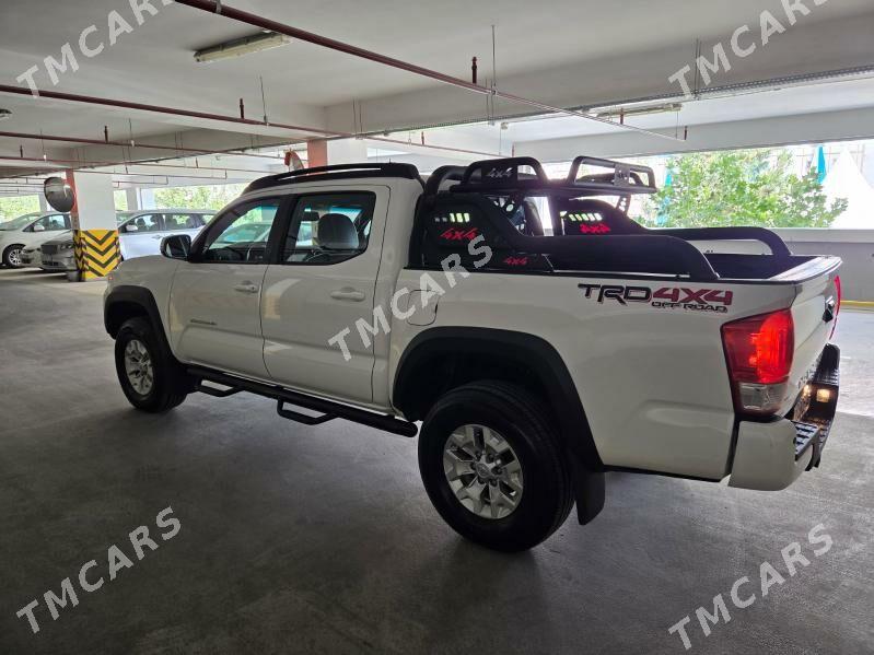 Toyota Tacoma 2017 - 500 000 TMT - Aşgabat - img 3
