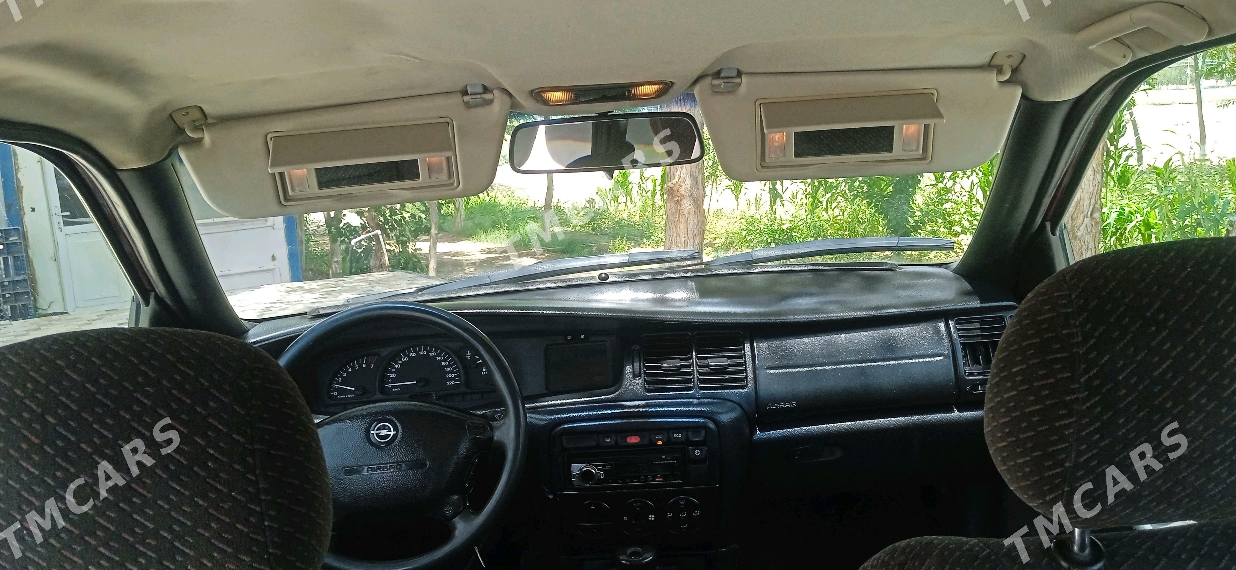 Opel Vectra 1997 - 35 000 TMT - Мары - img 9
