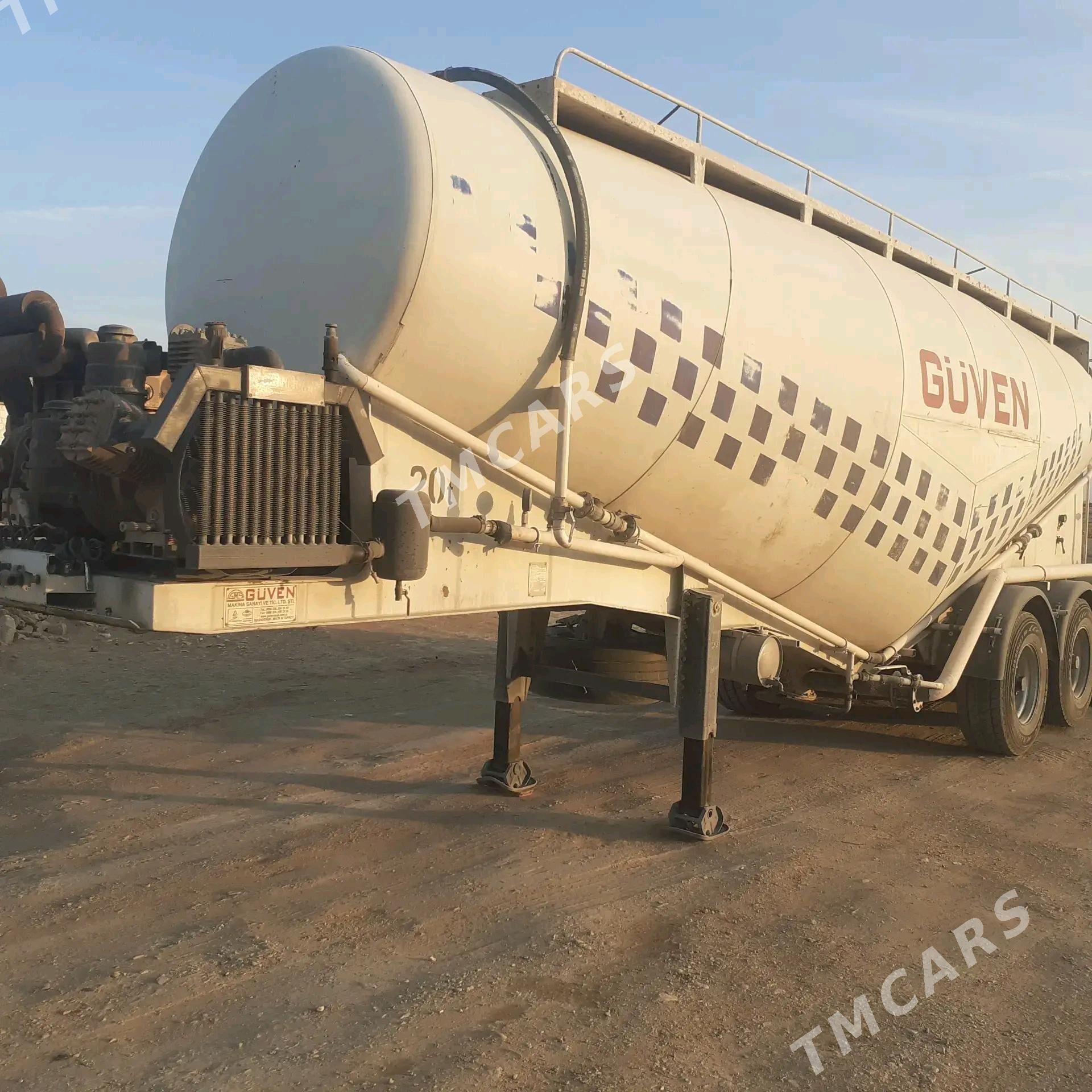 Kogel Cargo 2009 - 500 000 TMT - Jebel - img 3