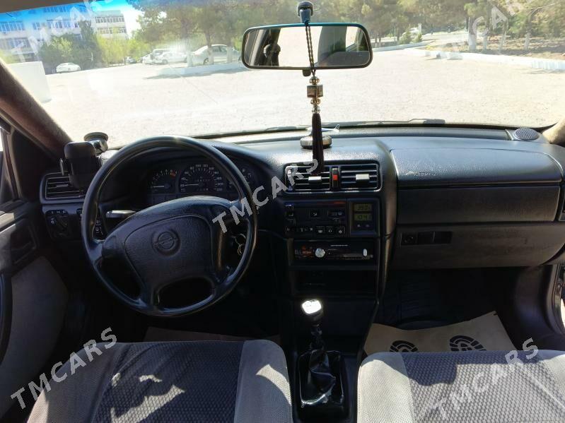 Opel Vectra 1994 - 54 000 TMT - Türkmenabat - img 8