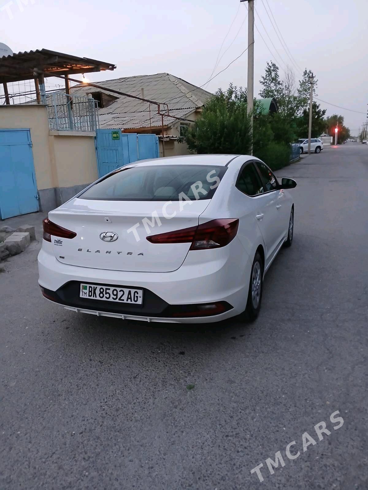 Hyundai Elantra 2019 - 230 000 TMT - Ашхабад - img 3