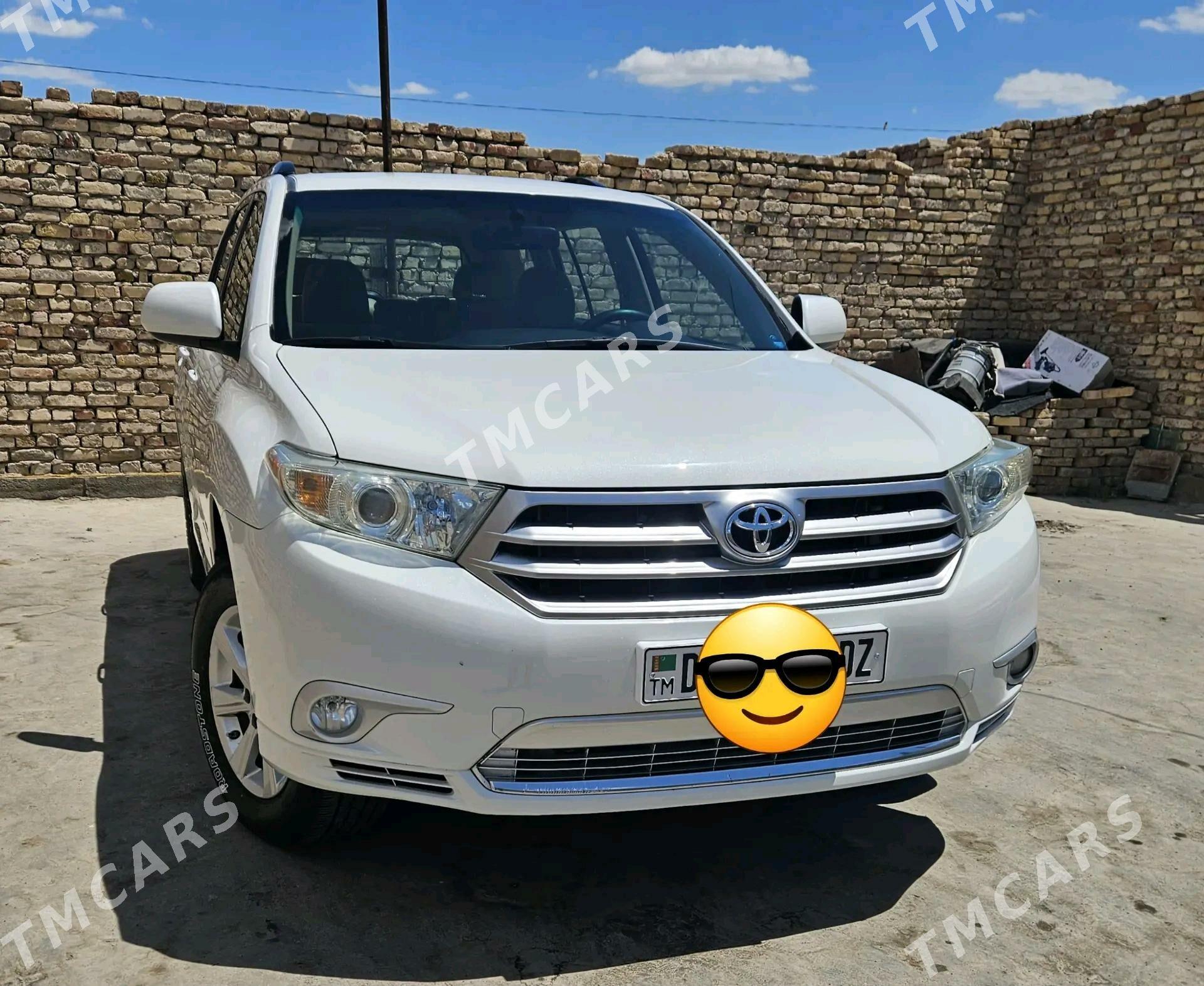 Toyota Highlander 2011 - 340 000 TMT - Köneürgenç - img 3