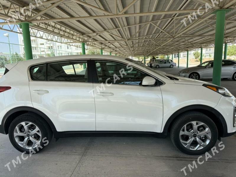 Kia Sportage 2021 - 244 000 TMT - Кëши - img 5