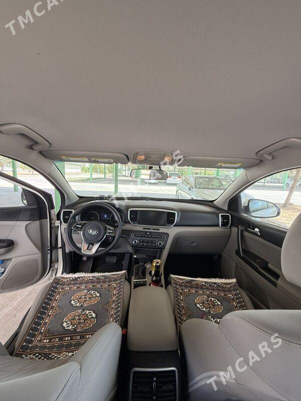 Kia Sportage 2021 - 244 000 TMT - Кëши - img 6
