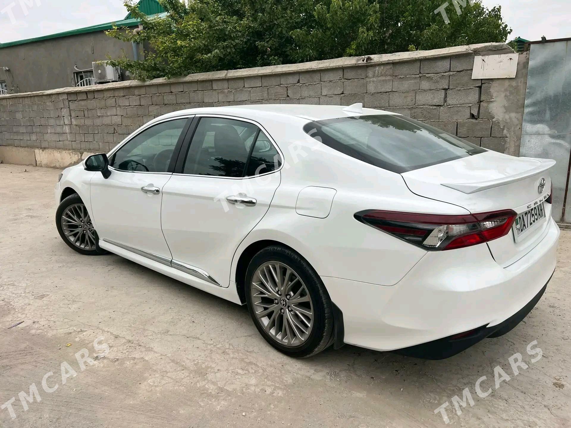 Toyota Camry 2021 - 300 000 TMT - Aşgabat - img 3