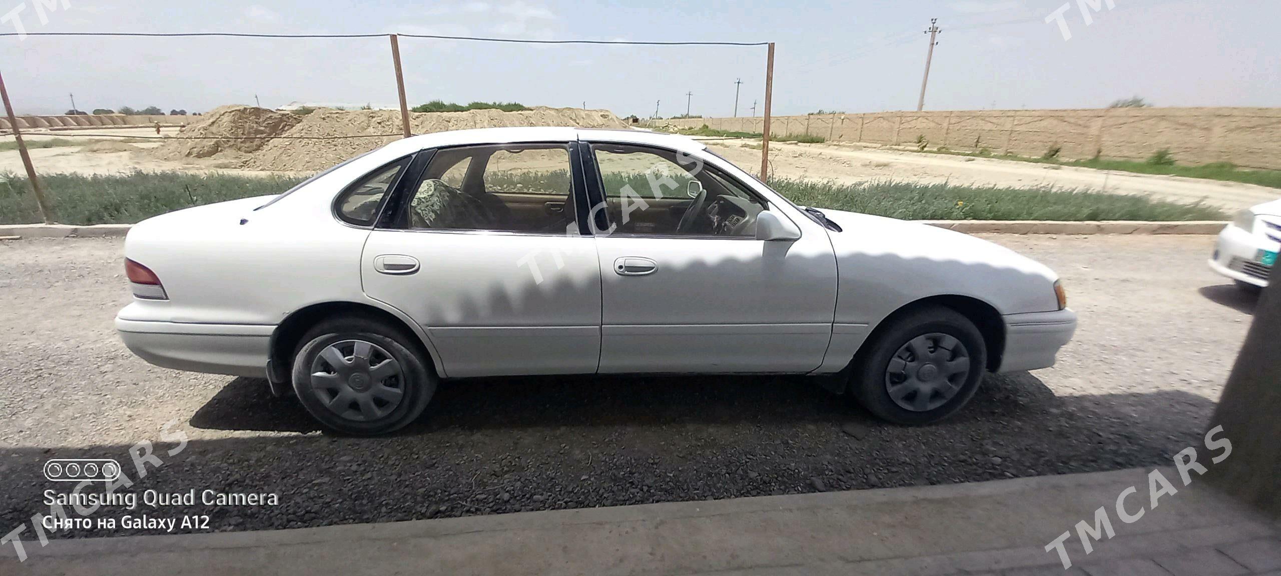 Toyota Avalon 1996 - 109 000 TMT - Яшлык - img 6