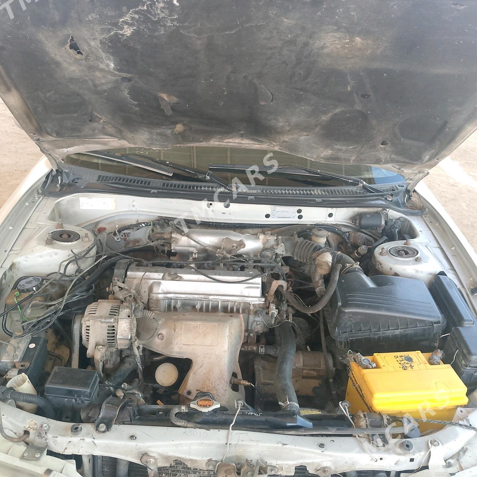 Toyota Carina 1997 - 35 000 TMT - Sakarçäge - img 3