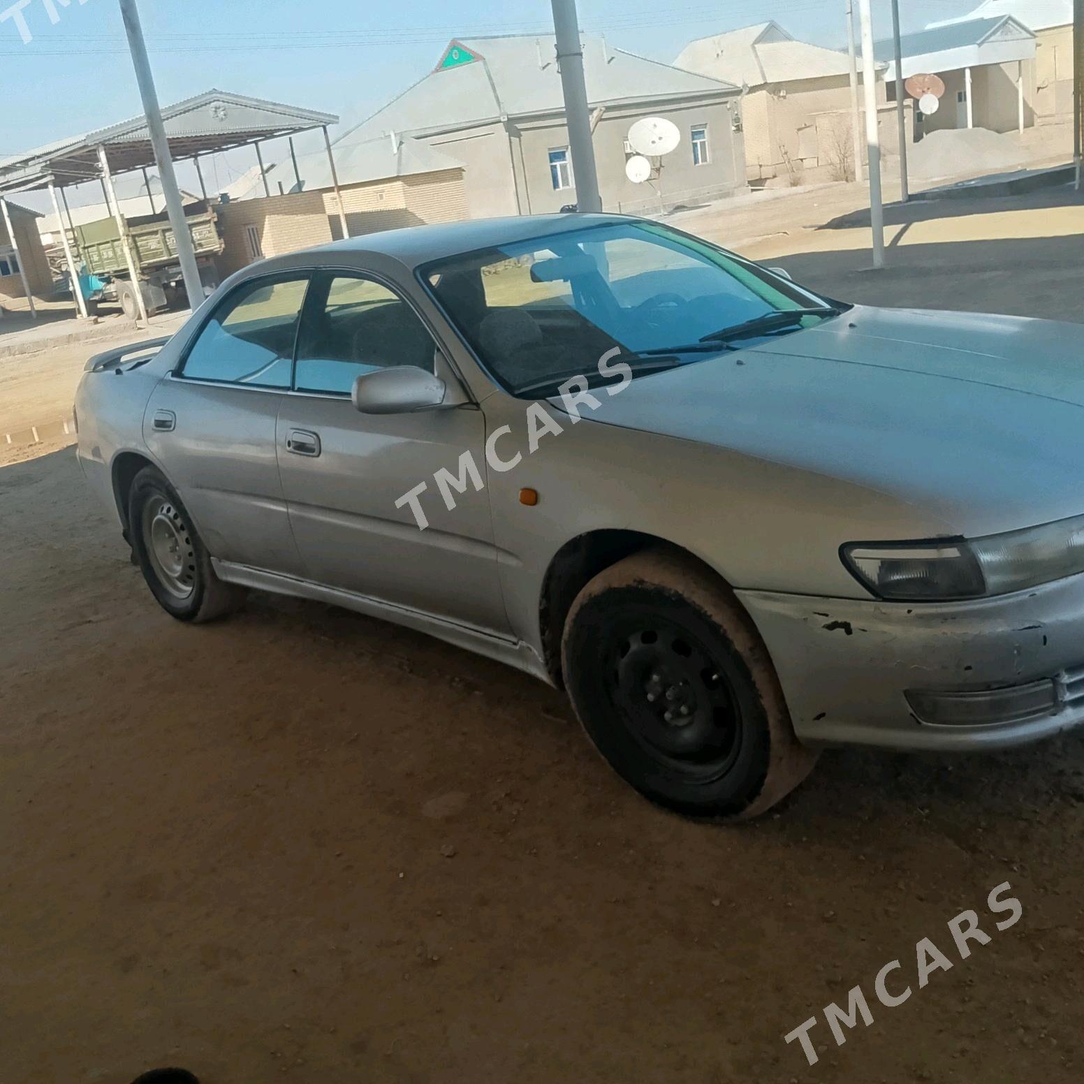 Toyota Carina 1997 - 35 000 TMT - Sakarçäge - img 4
