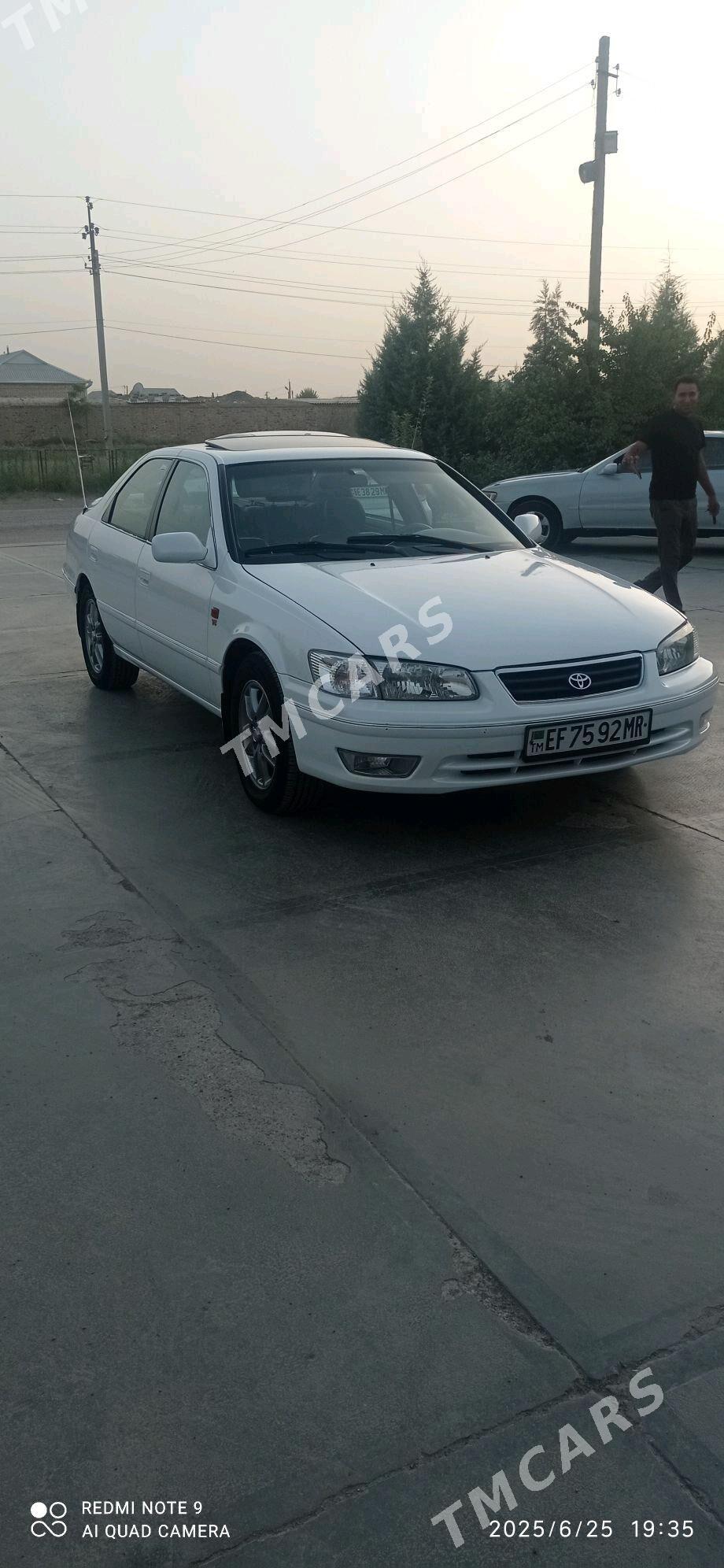 Toyota Camry 1999 - 135 000 TMT - Мары - img 2