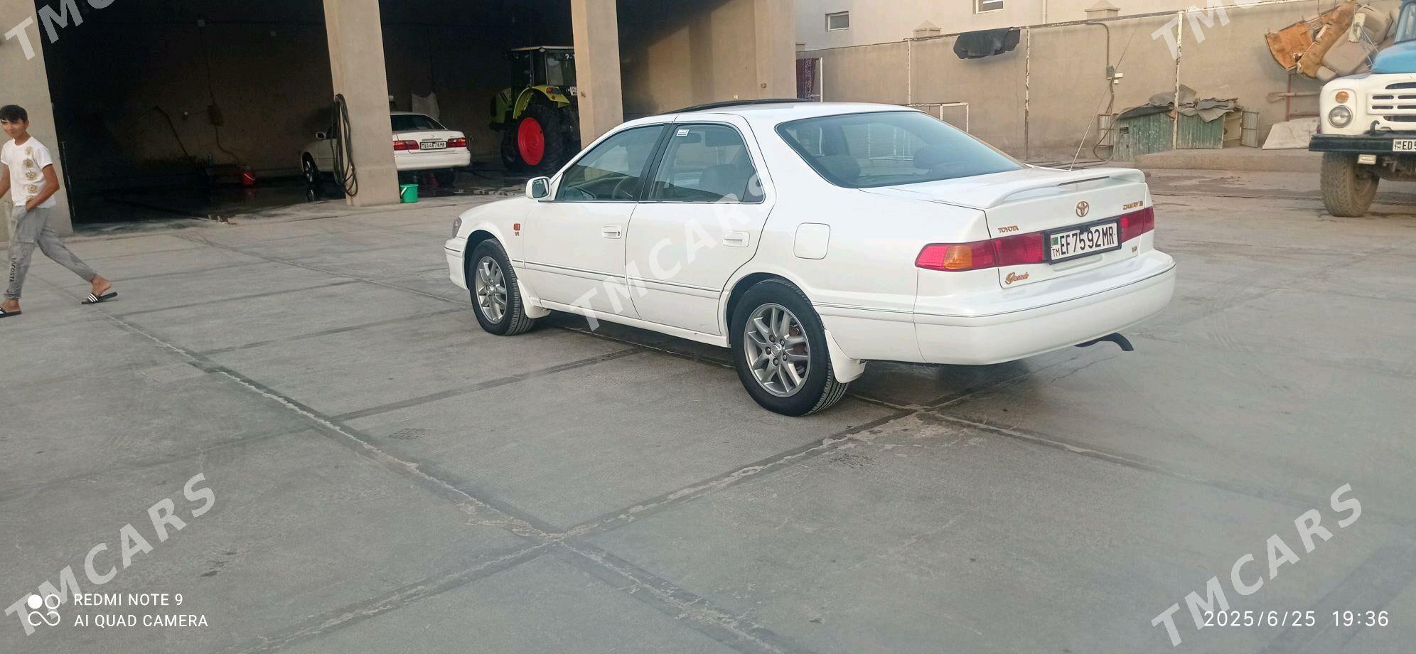 Toyota Camry 1999 - 135 000 TMT - Мары - img 7