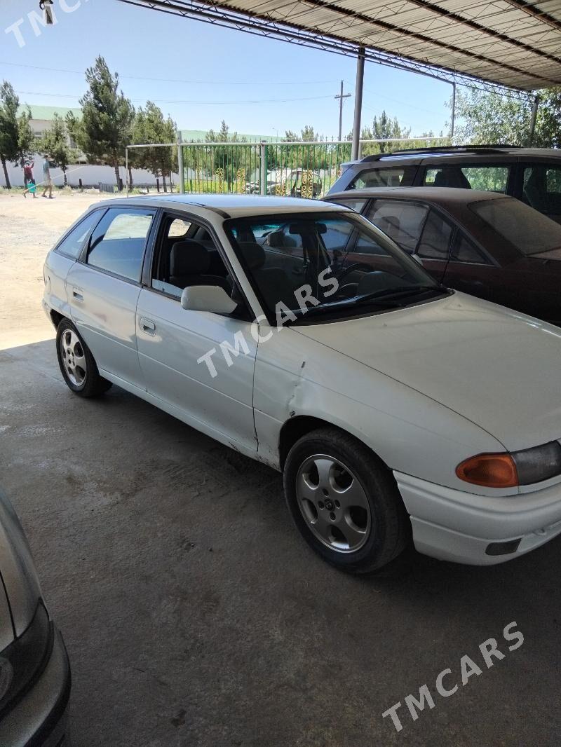 Opel Astra 1992 - 29 000 TMT - Дянев - img 5