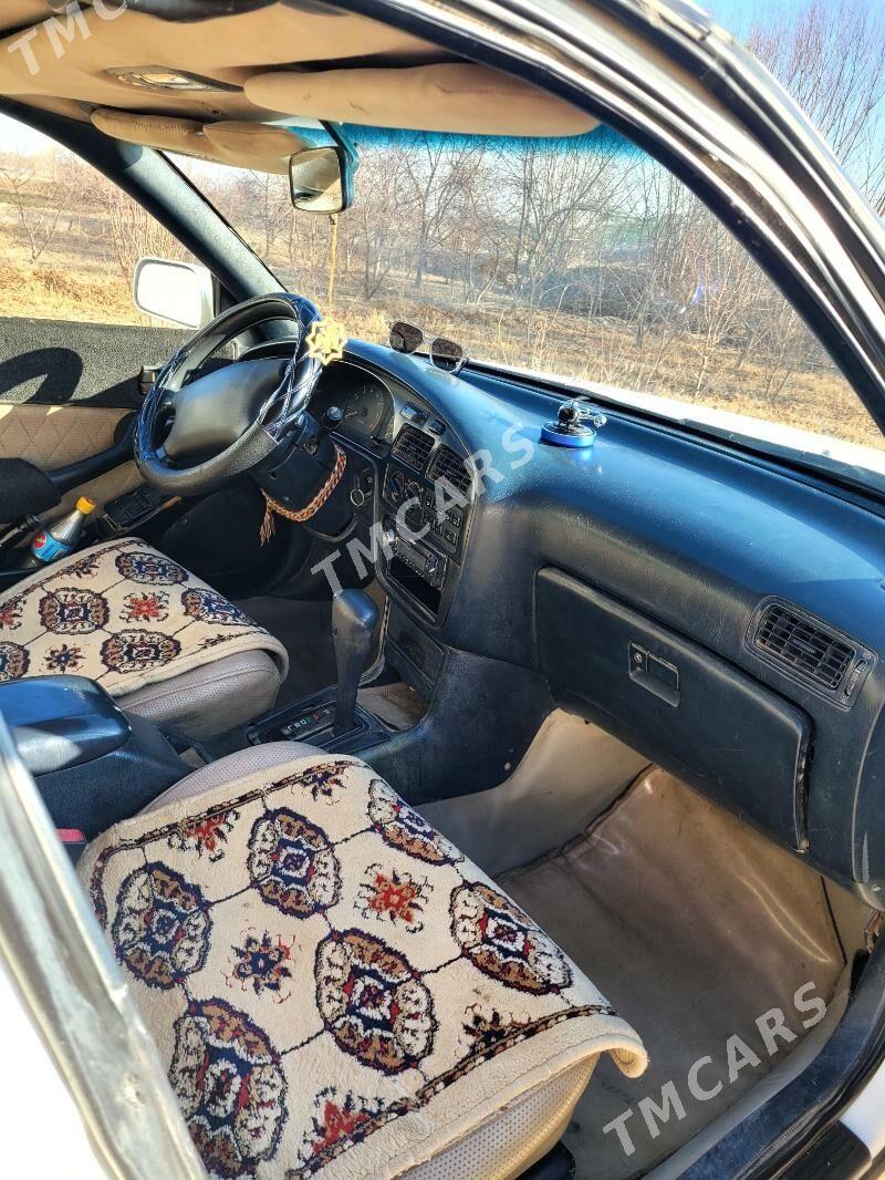 Toyota Camry 1992 - 60 000 TMT - Daşoguz - img 3