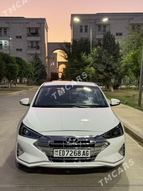 Hyundai Elantra 2020 - 180 000 TMT - Кëши - img 5