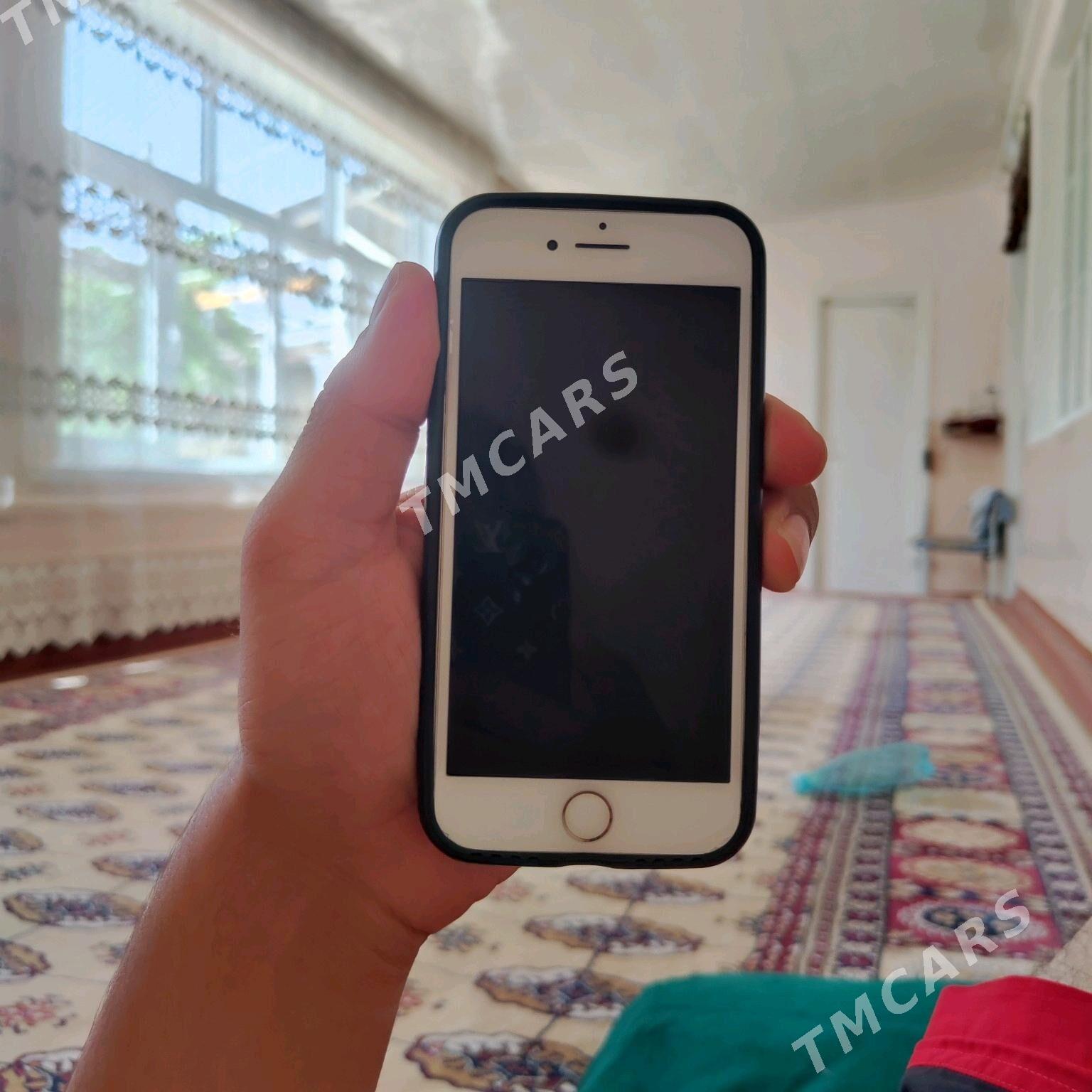 iPhone 7 gold 128gb - Baýramaly - img 2