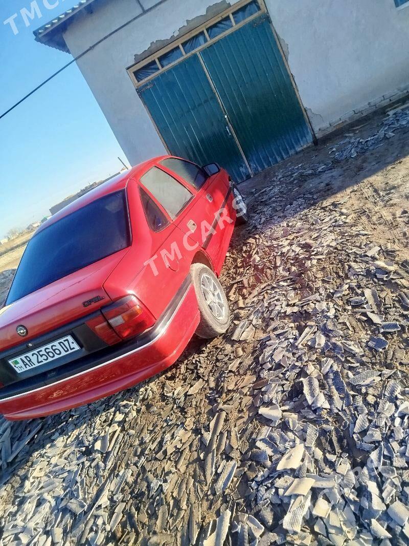 Opel Vectra 1993 - 40 000 TMT - Şabat etr. - img 4