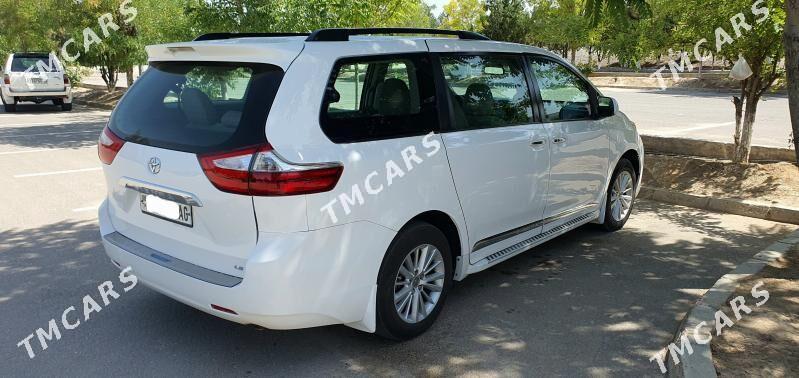 Toyota Sienna 2016 - 319 000 TMT - Бузмеин ГРЭС - img 3