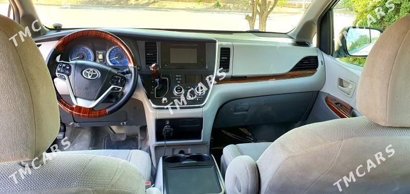 Toyota Sienna 2016 - 319 000 TMT - Бузмеин ГРЭС - img 5