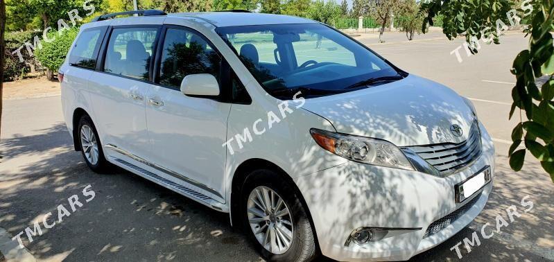 Toyota Sienna 2016 - 319 000 TMT - Бузмеин ГРЭС - img 2