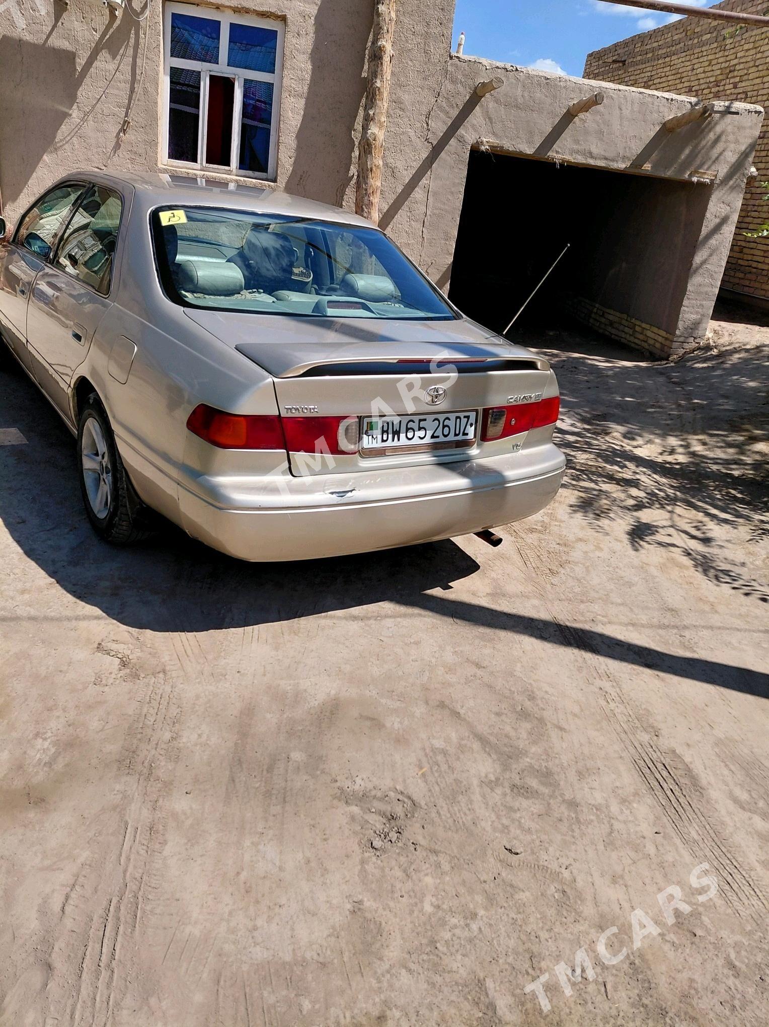 Toyota Camry 1999 - 130 000 TMT - Gurbansoltan Eje - img 4