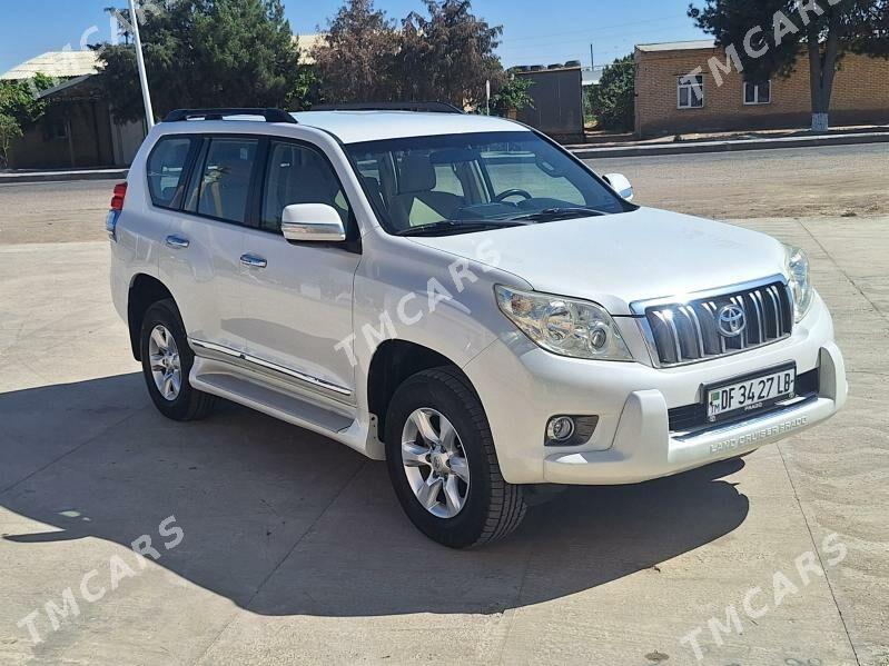 Toyota Land Cruiser Prado 2012 - 500 000 TMT - Дянев - img 6