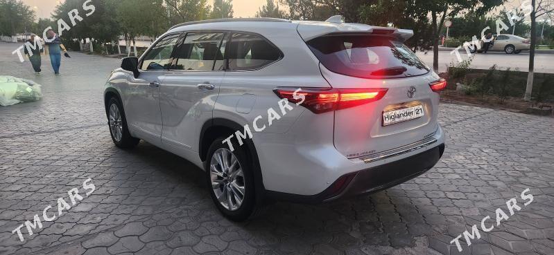 Toyota Highlander 2021 - 499 000 TMT - Туркменабат - img 3