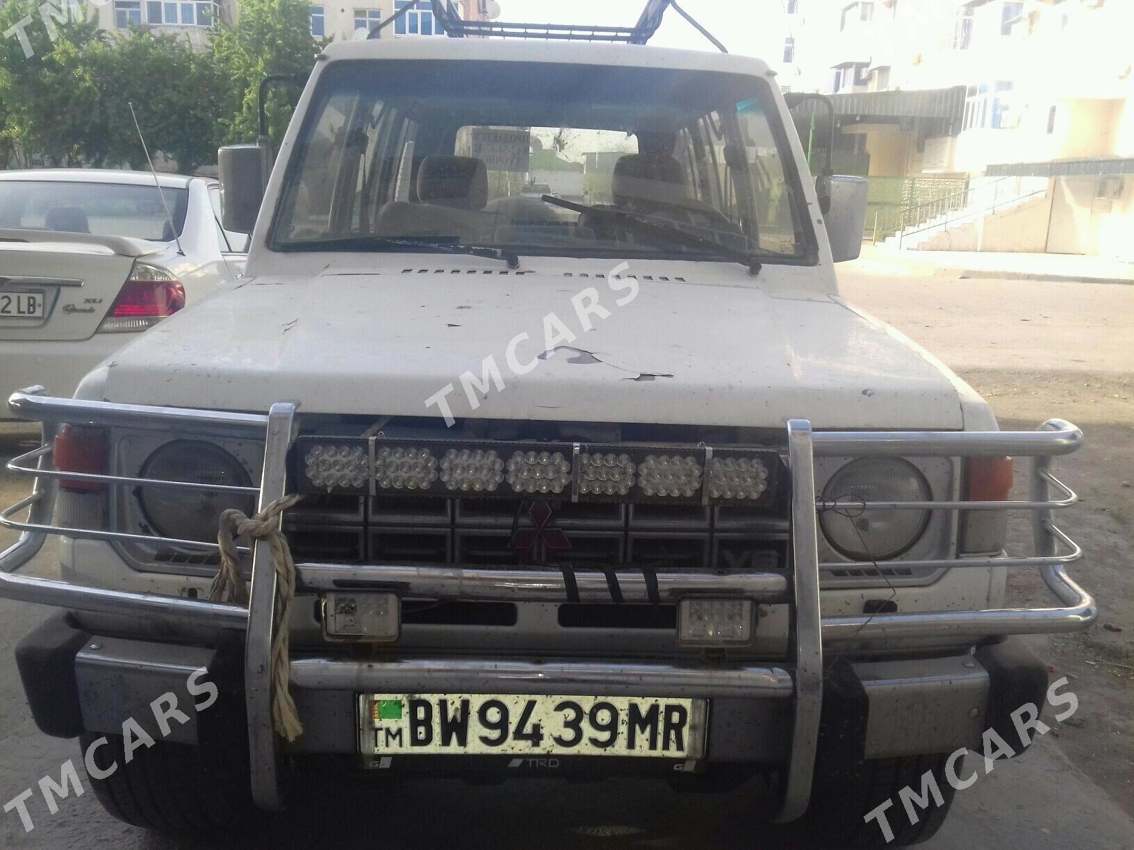 Mitsubishi Pajero 1990 - 60 000 TMT - Туркменабат - img 3