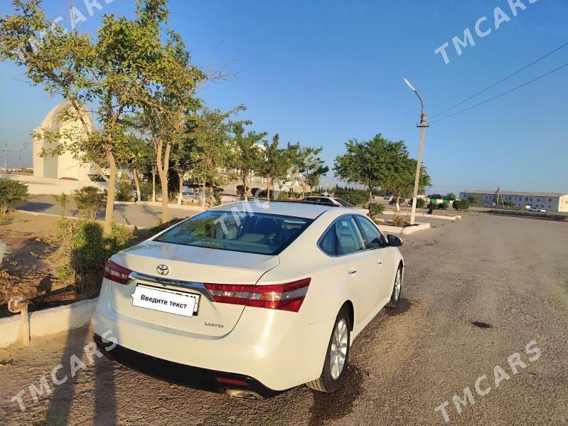Toyota Avalon 2013 - 260 000 TMT - Теджен - img 3