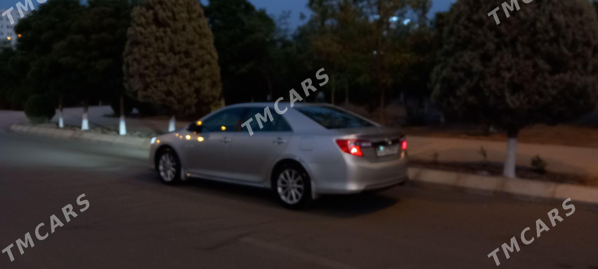 Toyota Camry 2012 - 200 000 TMT - Ашхабад - img 8