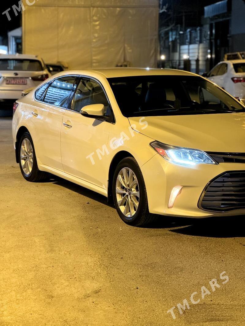 Toyota Avalon 2016 - 305 000 TMT - Podwoýski köç. (Bitarap Türkmenistan şaýoly) - img 2