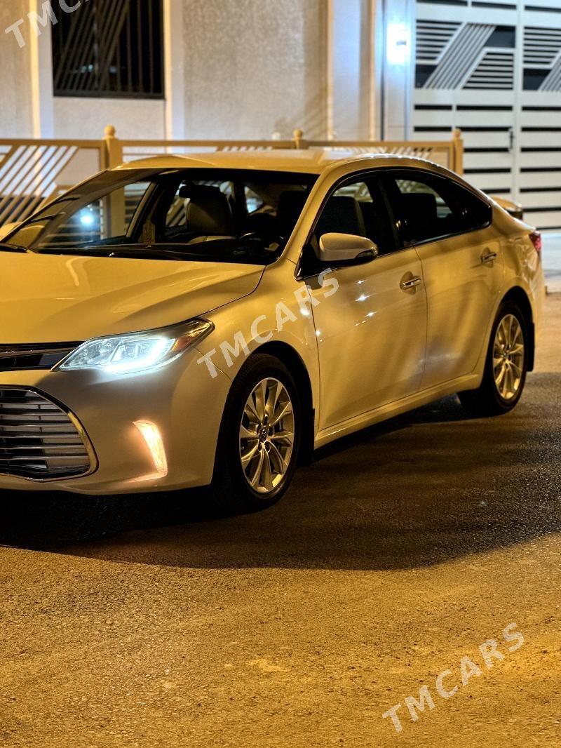 Toyota Avalon 2016 - 305 000 TMT - Podwoýski köç. (Bitarap Türkmenistan şaýoly) - img 3