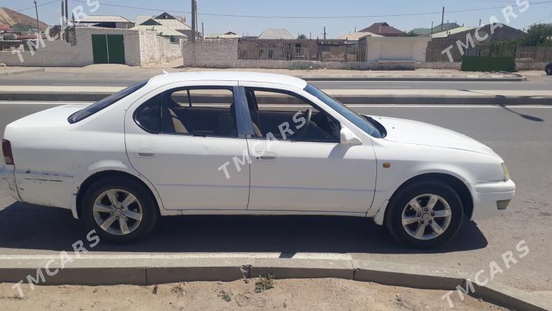 Toyota Camry 1995 - 50 000 TMT - Balkanabat - img 6